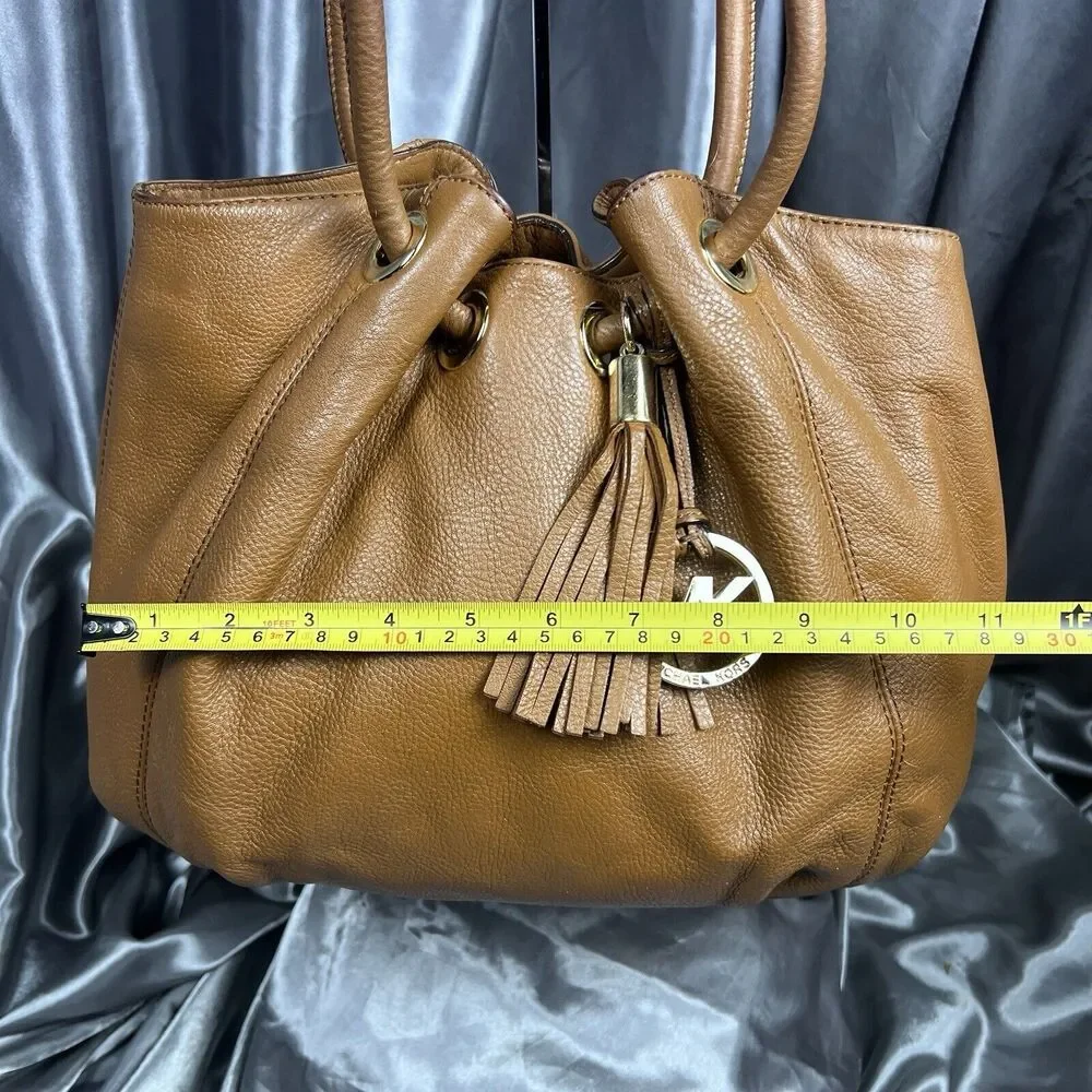 Michael Kors Astor Ring Handbag Camel Brown Tassel MK Purse Pebbled Leather Hobo